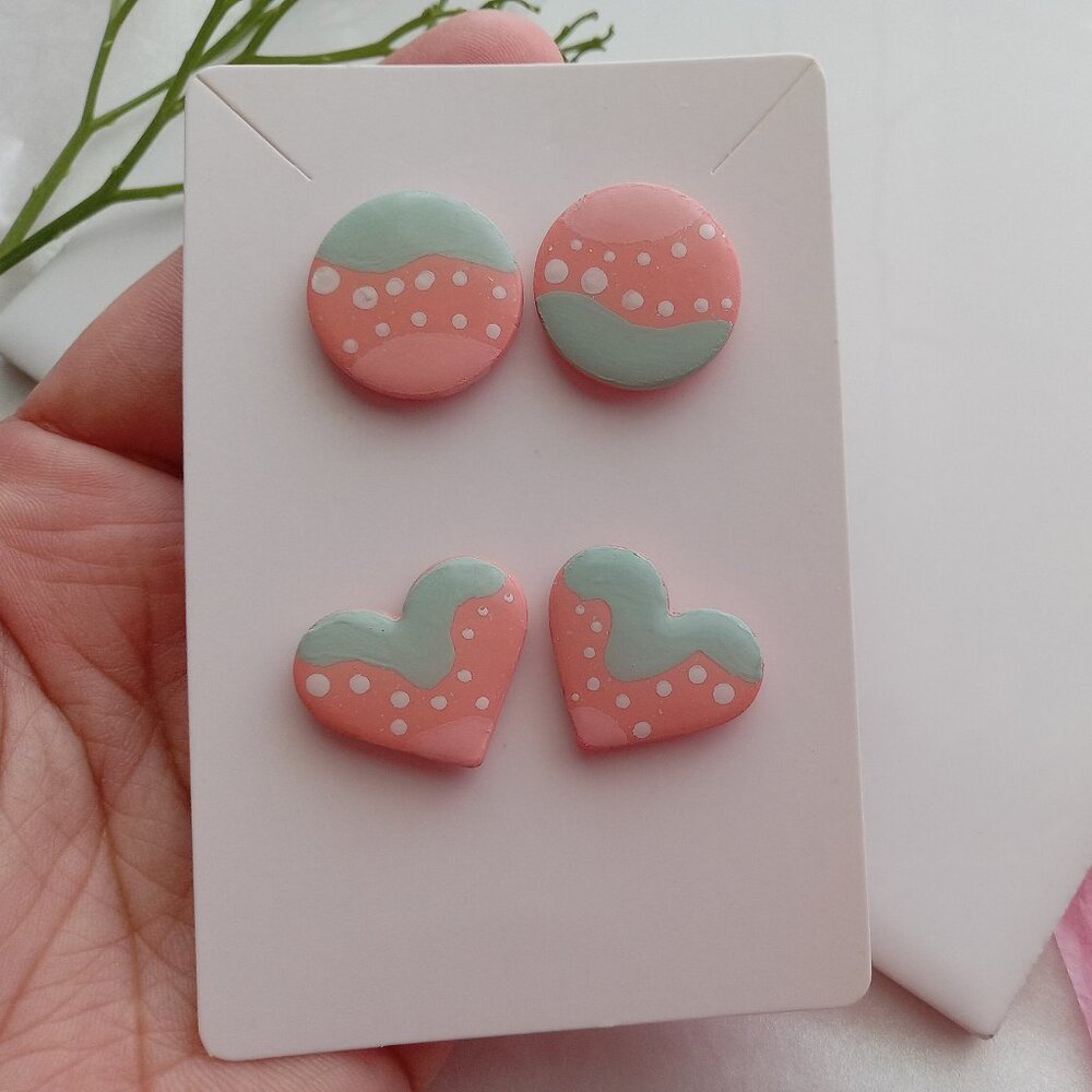 CLAY STUD EARRINGS⎟ Polymer Clay Earrings⎟ Hand Painted⎟ Minimalist Earrings